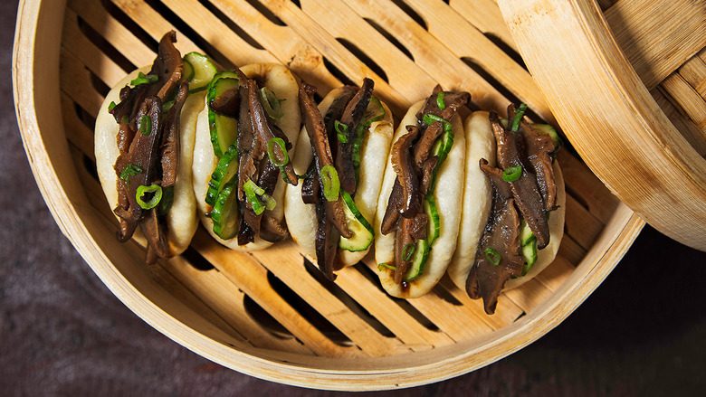Momofuku Mushroom Buns